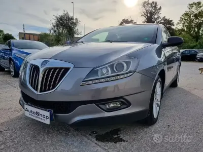 Usata Lancia Delta 120 CV (88 kW) 2008 Antracite pastello Utilitaria