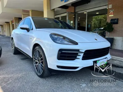 Usata Porsche Cayenne 340 CV (250 kW) 2021 Bianco SUV