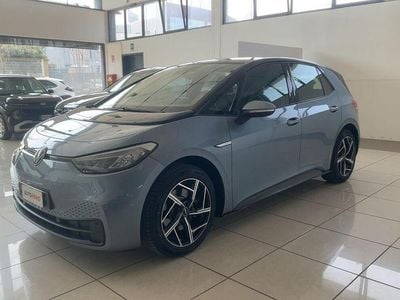 Begagnad VW ID.3 Pure 110 kW (150 HK) 2021 Grå Halvkombi