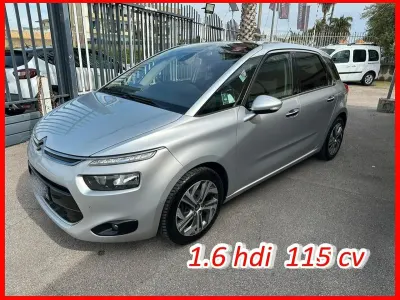 Begagnad Citroën C4 Picasso Exclusive 115 HK (84 kW) 2013 Silver Minibuss