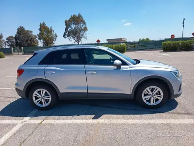 Usata Audi Q3 Business 150 CV (110 kW) 2019 Argento SUV