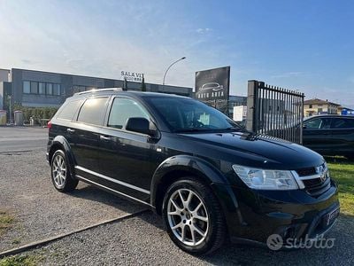 Usata Fiat Freemont Lounge 170 CV (125 kW) 2013 Nero SUV