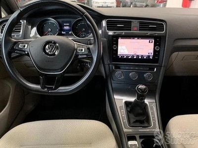 Usata VW Golf VII Business 110 CV (80 kW) 2018 Rosso Berlina
