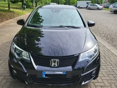 Usata Honda Civic Comfort 120 CV (88 kW) 2017 Nero Berlina