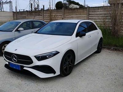 Gebraucht Mercedes A180 AMG Line Premium Plus 116 PS (85 kW) 2024 Weiß Limousine
