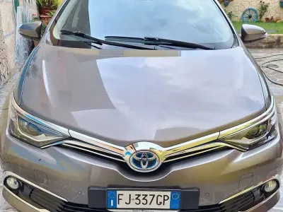 Usata Toyota Auris Touring Sports