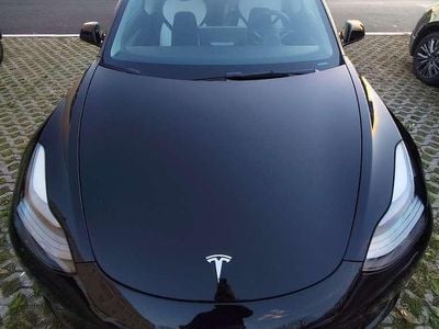 Nero Usata 2022 Tesla Model 3 Standard Range Berlina | 33.000 € (Molto cara)