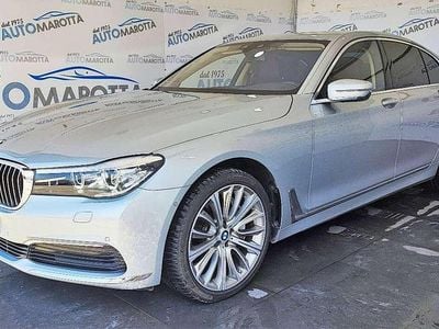 Usata BMW 750 Comfort Edition 450 CV (330 kW) 2017 Argento Berlina
