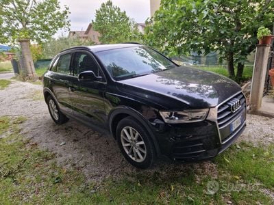 Usata Audi Q3 120 CV (88 kW) 2016 Nero SUV