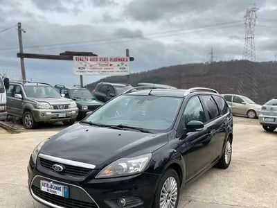 Begagnad Ford Focus 90 HK (66 kW) 2010 Kombi