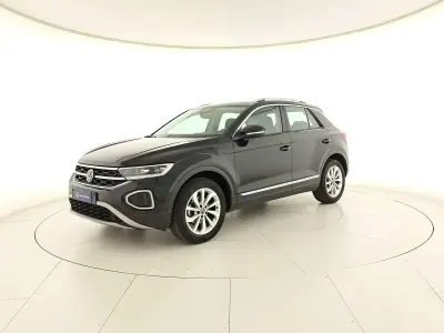 Usata VW T-Roc Style 116 CV (85 kW) 2025 Deep black perlato SUV