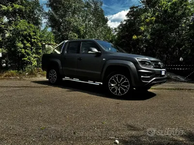 Begagnad VW Amarok Highline 258 HK (189 kW) 2019 Grå Pickup