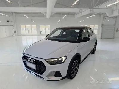 Usata Audi A1 Admired 150 CV (110 kW) 2021 Bianco SUV