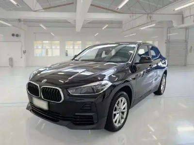 Begagnad BMW X2