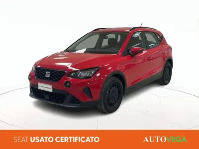 Usata Seat Arona Reference 90 CV (66 kW) 2022 Rosso pastello SUV
