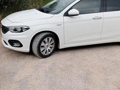 Usata Fiat Tipo Easy 95 CV (69 kW) 2016 Bianco Berlina