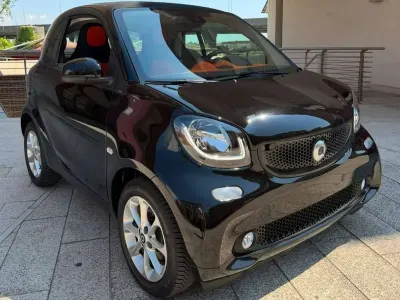 Usata Smart ForTwo Coupé Superpassion 71 CV (52 kW) 2020 Nero mitos Utilitaria