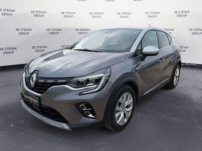 Usata Renault Captur Intens 145 CV (106 kW) 2022 Grigio SUV
