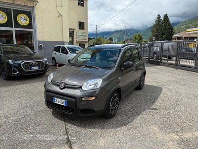Begagnad Fiat Panda City Life 70 HK (51 kW) 2022 Grå Halvkombi