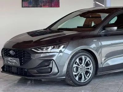 Brugt Ford Focus ST-Line 116 HK (85 kW) 2023 Grå Sedan