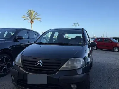 Usata Citroën C3 68 CV (50 kW) 2002 Nero Utilitaria