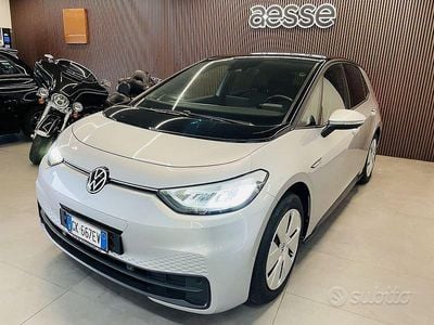 Grigio Usata 2022 VW ID.3 Pro Performance Utilitaria | 20.900 € (Buon prezzo)