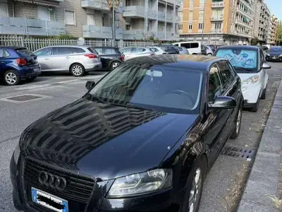 Usata Audi A3 Sportback Young 90 CV (66 kW) 2012 Utilitaria