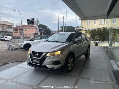 Usata Nissan Qashqai 110 CV (80 kW) 2018 Grigio SUV