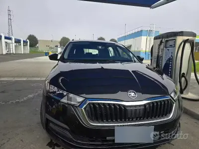 Usata Skoda Octavia 116 CV (85 kW) 2021 Nero Station wagon