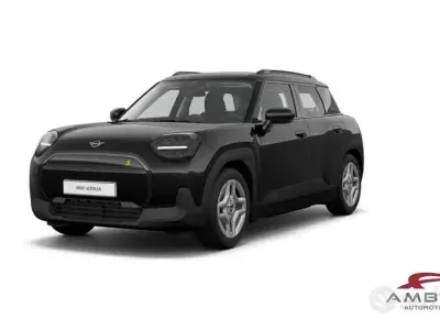 Ny Mini Aceman Essential 160 kW (218 HK) 2026 Svart SUV