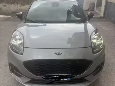 Usata Ford Puma 125 CV (91 kW) 2020 Grigio SUV