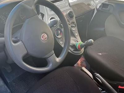 Usata Fiat Panda 77 CV (56 kW) 2009 Giallo Utilitaria