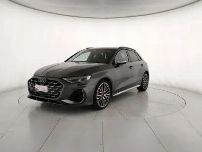Usata Audi A3 2025 Grigio medio Berlina