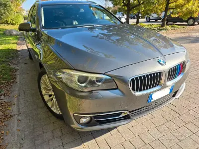 Usata BMW 520 Luxury Line 190 CV (139 kW) 2016 Grigio Station wagon