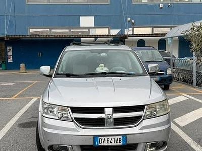Usata Dodge Journey 140 CV (102 kW) 2009 Grigio SUV