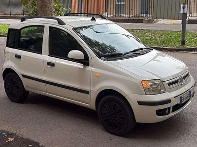 Bianco Usata 2010 Fiat Panda Dynamic Utilitaria | 4000 € (Molto cara)