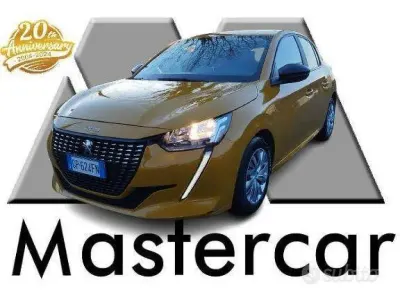 Usata Peugeot 208 Active 75 CV (55 kW) 2023 Giallo faro metallizzato Utilitaria