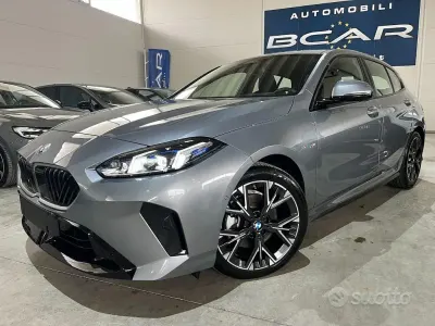 Usata BMW 120 M Sport 170 CV (125 kW) 2025 Grigio scuro Utilitaria
