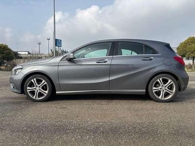 Usata Mercedes A180 Executive 109 CV (80 kW) 2014 Grigio Berlina