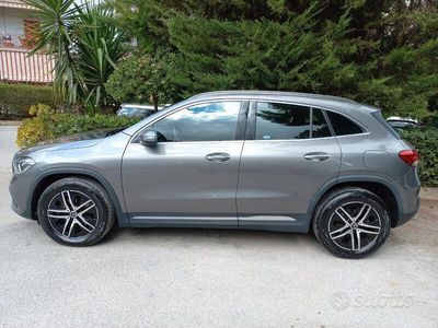 Grigio Usata 2022 Mercedes GLA200 Advanced Plus SUV | 36.800 €