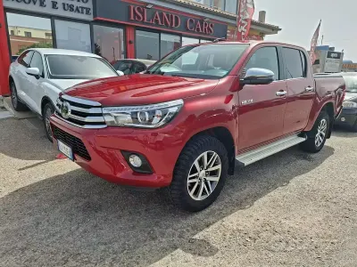 Usata Toyota HiLux Executive 150 CV (110 kW) 2018 Rosso Pick-up
