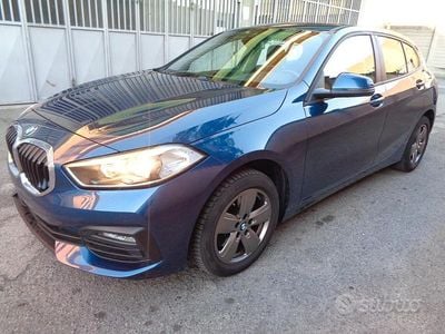 Usata BMW 116 Advantage 116 CV (85 kW) 2021 Blu Utilitaria