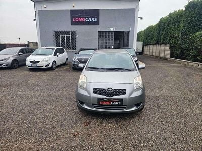 Grigio Usata 2006 Toyota Yaris Sol Berlina | 3000 € (Buon prezzo)