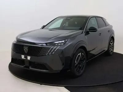 Usata Peugeot e-3008