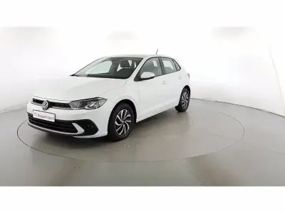 Usata VW Polo Life 95 CV (69 kW) 2022 Pure white Utilitaria