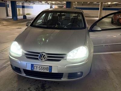 Usata VW Golf IV Sportline 140 CV (102 kW) 2005 Berlina