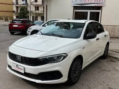 Käytetty Fiat Tipo City Life 131 HP (96 kW) 2021 Valkoinen Sedan