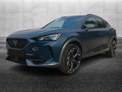 Usata Cupra Formentor 310 CV (228 kW) 2023 Blu metallizzato SUV