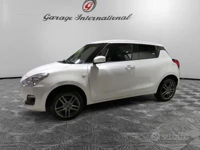 Usata Suzuki Swift 90 CV (66 kW) 2018 Bianco Utilitaria