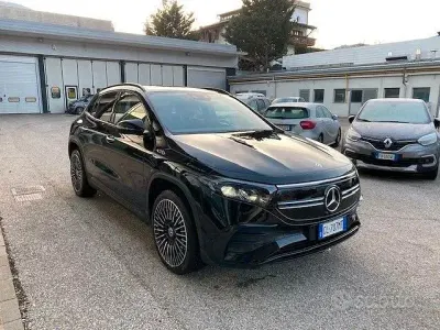 Usata Mercedes EQA300 139 kW (189 CV) 2022 Nero SUV